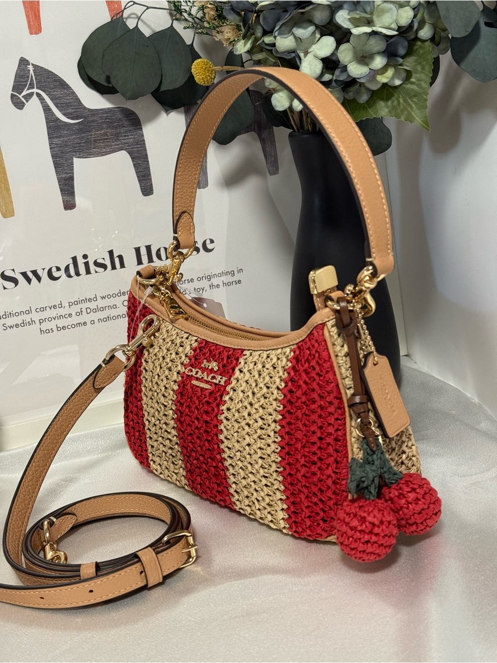 COACH teri shoulder bag with stripes and charm. gold/red/tan CER34 - Picture 2 of 11